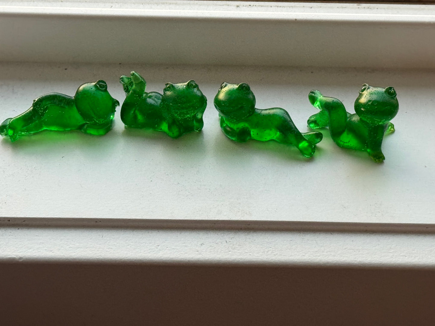 🐸 Handmade Mini Resin Frogs | Set of 4 | Made to Order