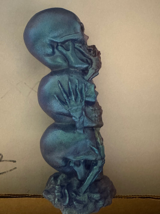 🎃Handmade "See No Evil, Hear No Evil, Speak No Evil" Skull Statue | Epoxy Resin Halloween Decor